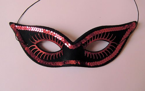 Paillettenmaske "Casino" in schwarz-rot